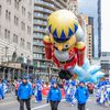 Video: Nutcracker Balloon Knocks Over Marcher During Windy Parade
